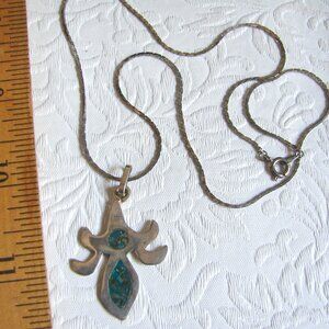 Vintage Alpaca Mexico Silver Pendant Necklace, 18" Italian Sterling Chain D8